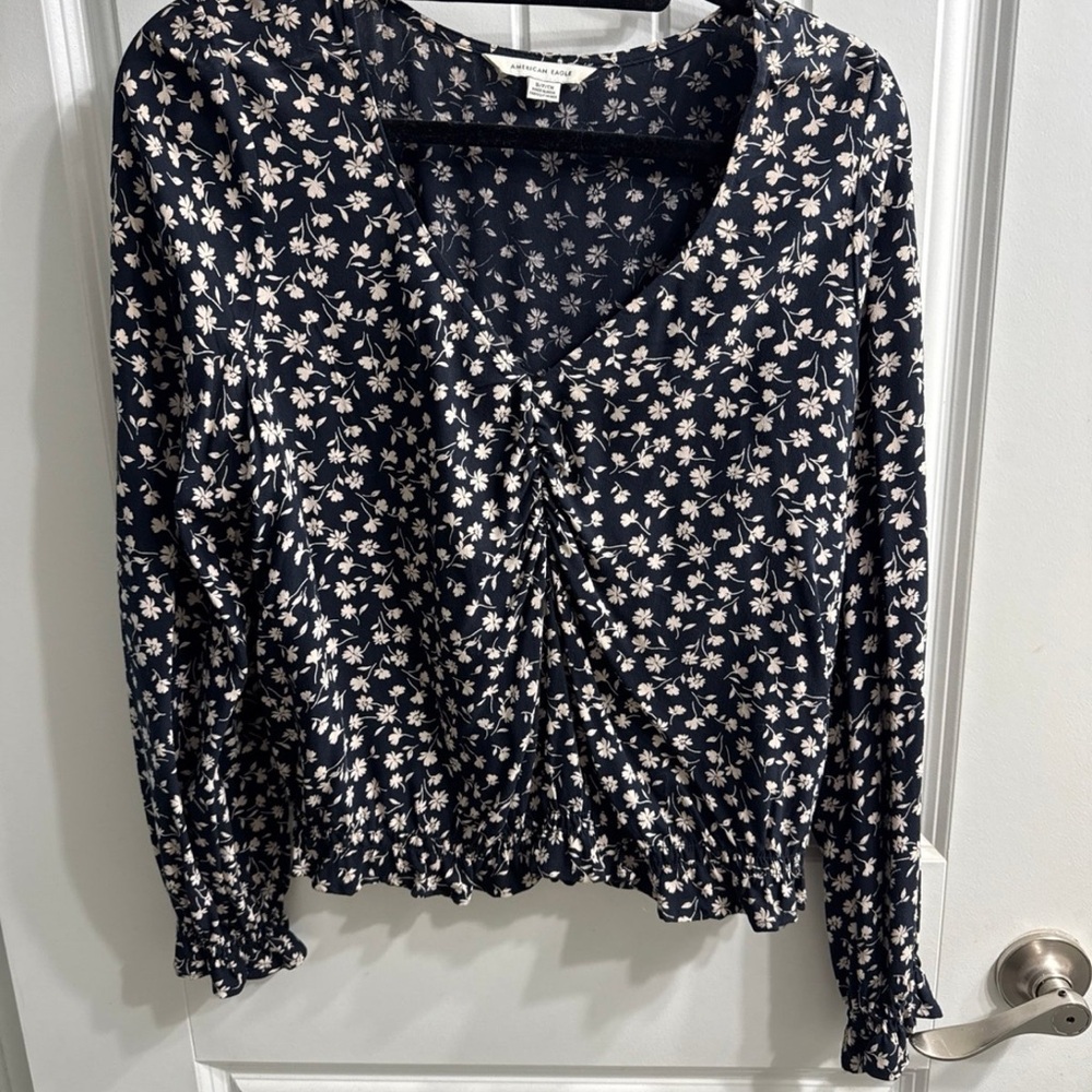 American Eagle Outfitters Multicolored Ruched Tie Front Long Sleeve Blouse